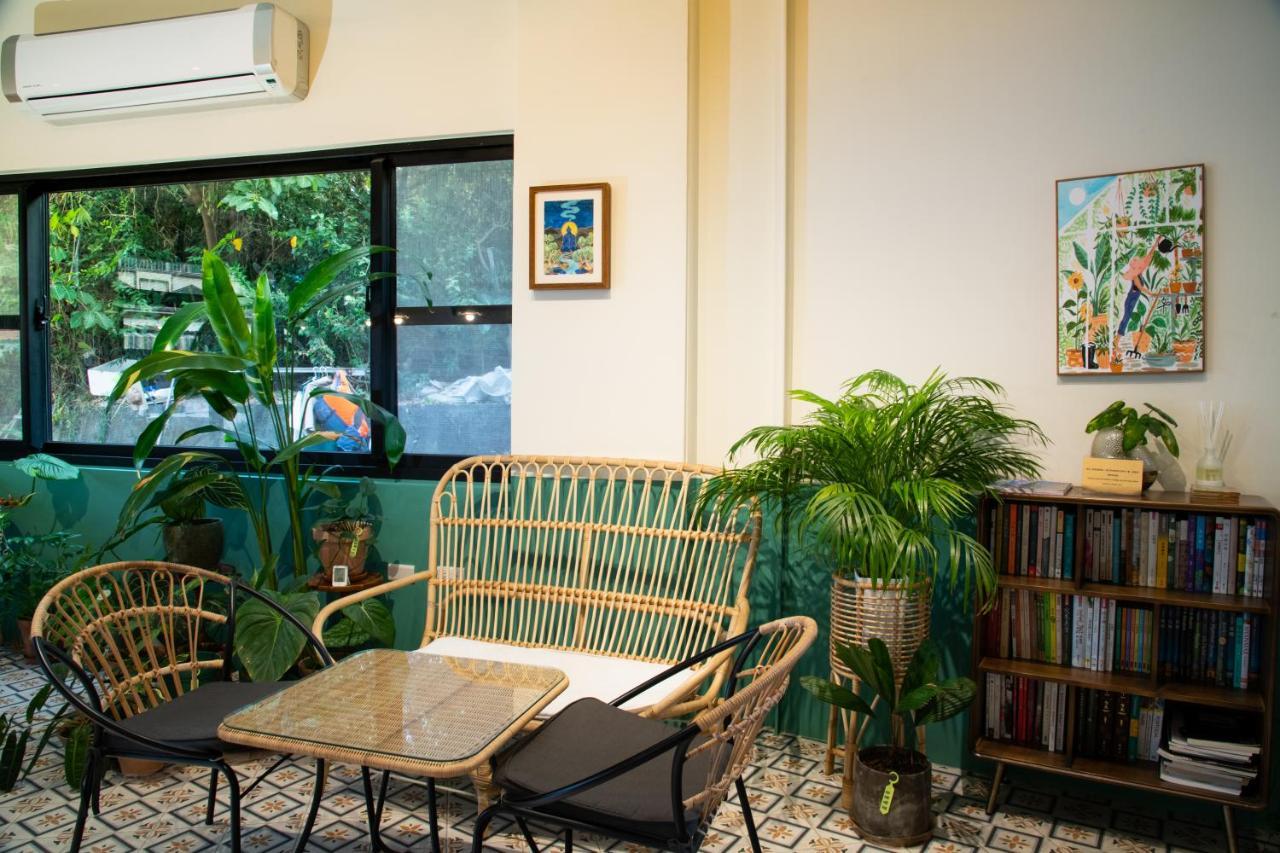 Lixia Hostel Xiaoliuqiu Exterior photo